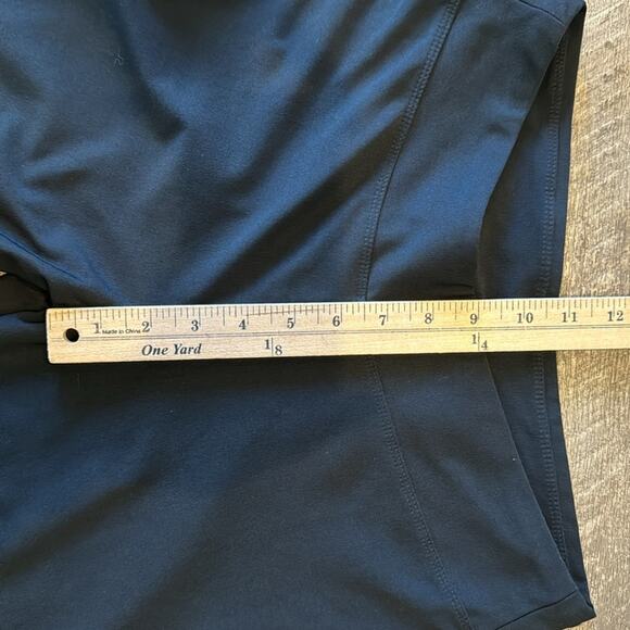 Bundle of 2 Nike Women's Mid Rise Straight Leg Leggings Capris Black Size M - Picture 5 of 14